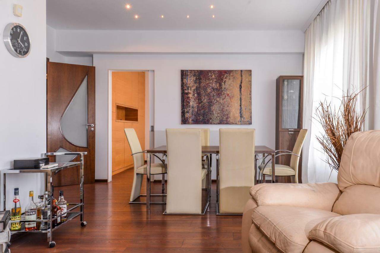 Super Premium Two Bedroom Suite On Vitosha Boulevard صوفيا المظهر الخارجي الصورة