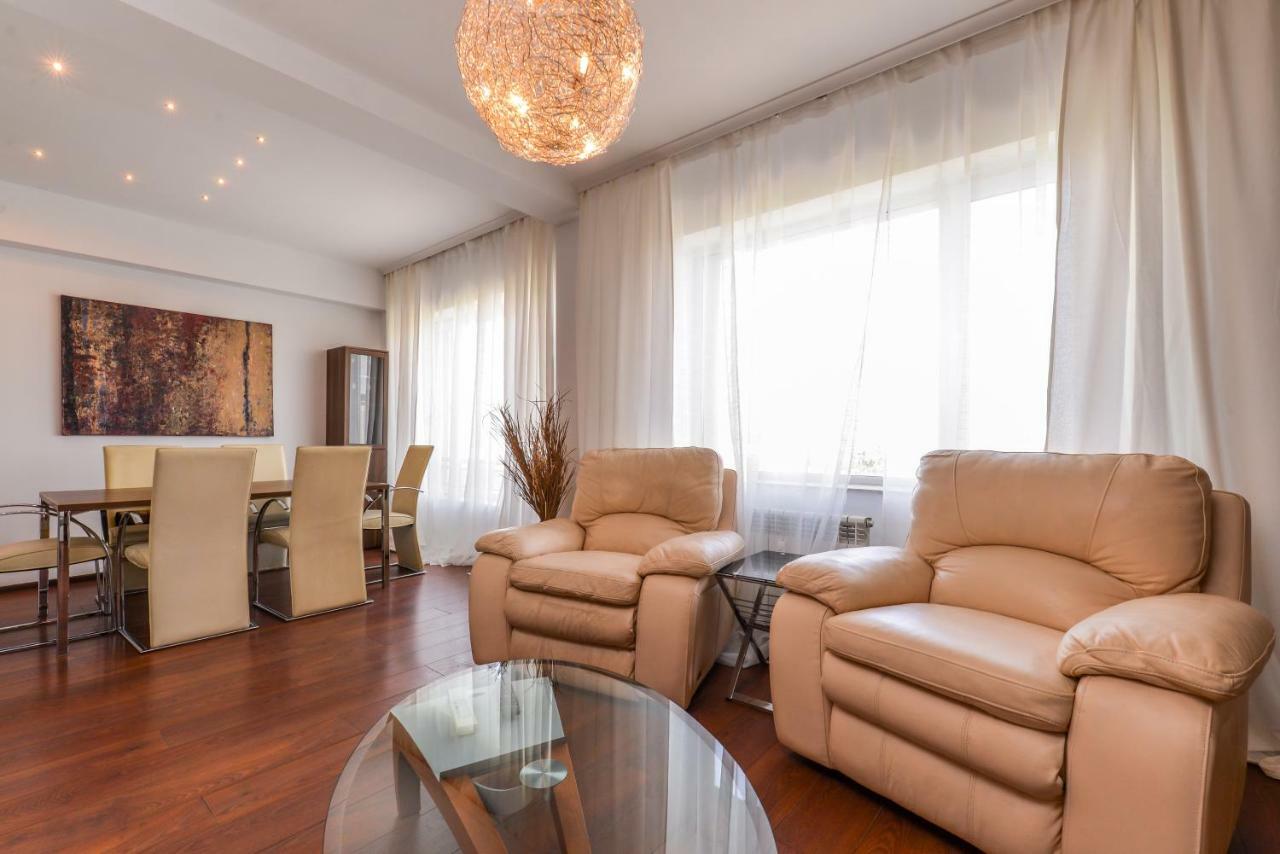 Super Premium Two Bedroom Suite On Vitosha Boulevard صوفيا المظهر الخارجي الصورة