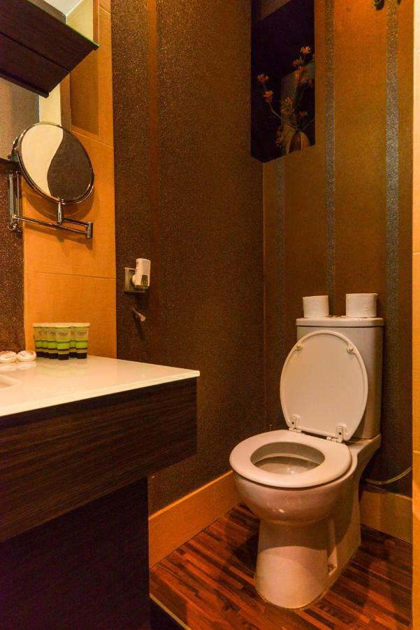 Super Premium Two Bedroom Suite On Vitosha Boulevard صوفيا المظهر الخارجي الصورة